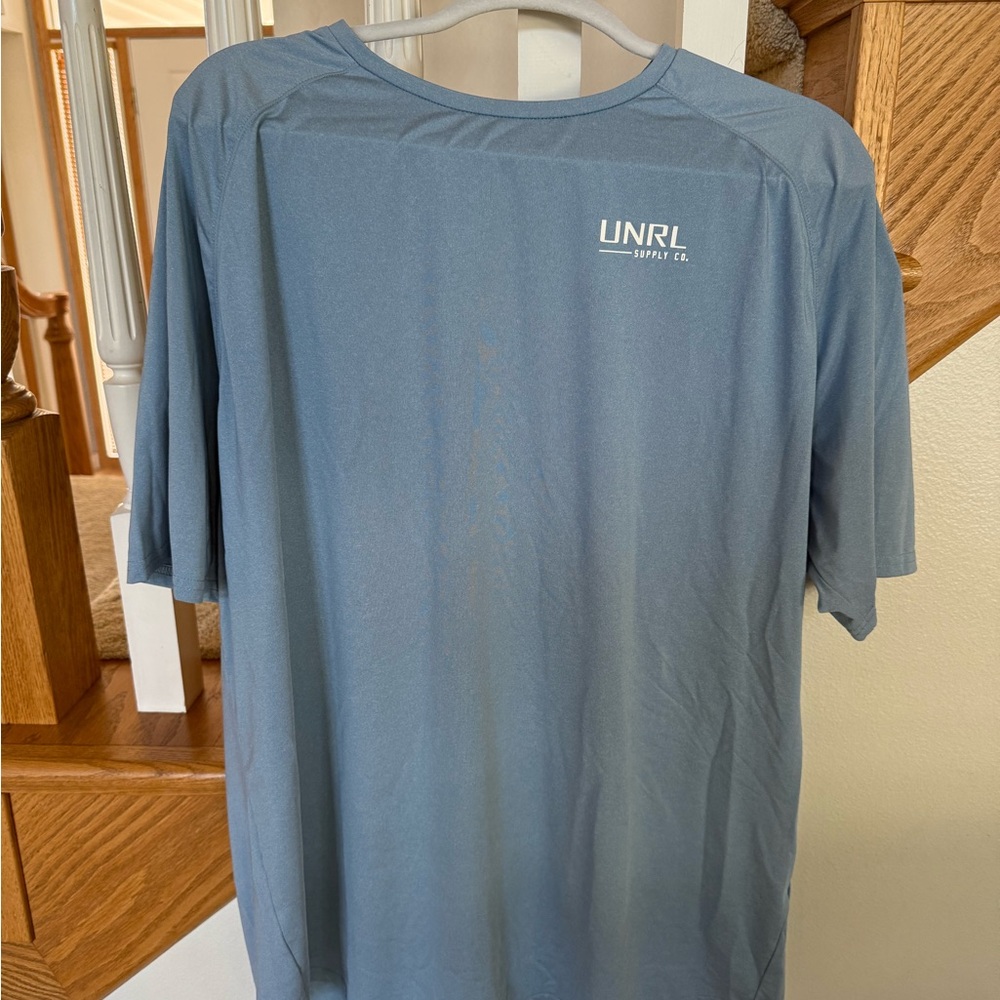 UNRL Men’s Ultra Performance XXL t-shirt